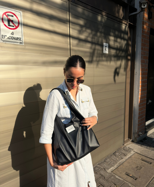 MAXI HOBO NEGRO